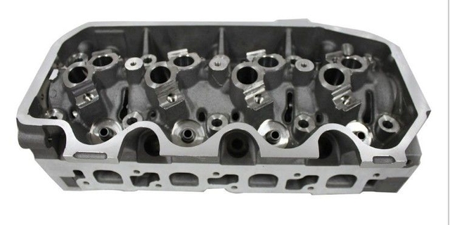 2.0l Engine Cylinder Head For Ford Focus Split Port 2.0 2000 2001 2002 Escort - A/T 2.0 Liter YS4Z-6049-GA